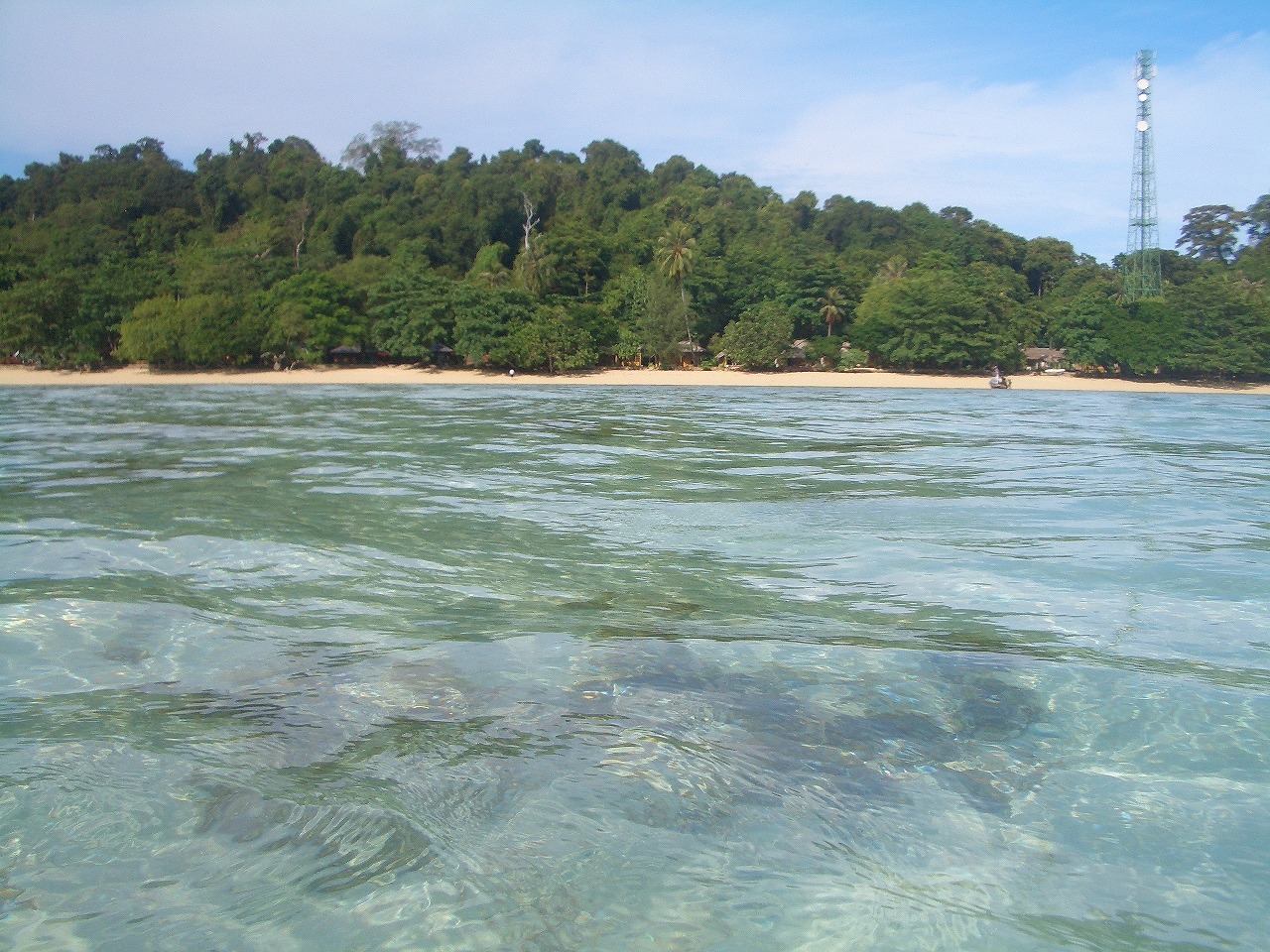 グラダン(クラダン)島のビーチ クラビ・南国タイで田舎暮らし